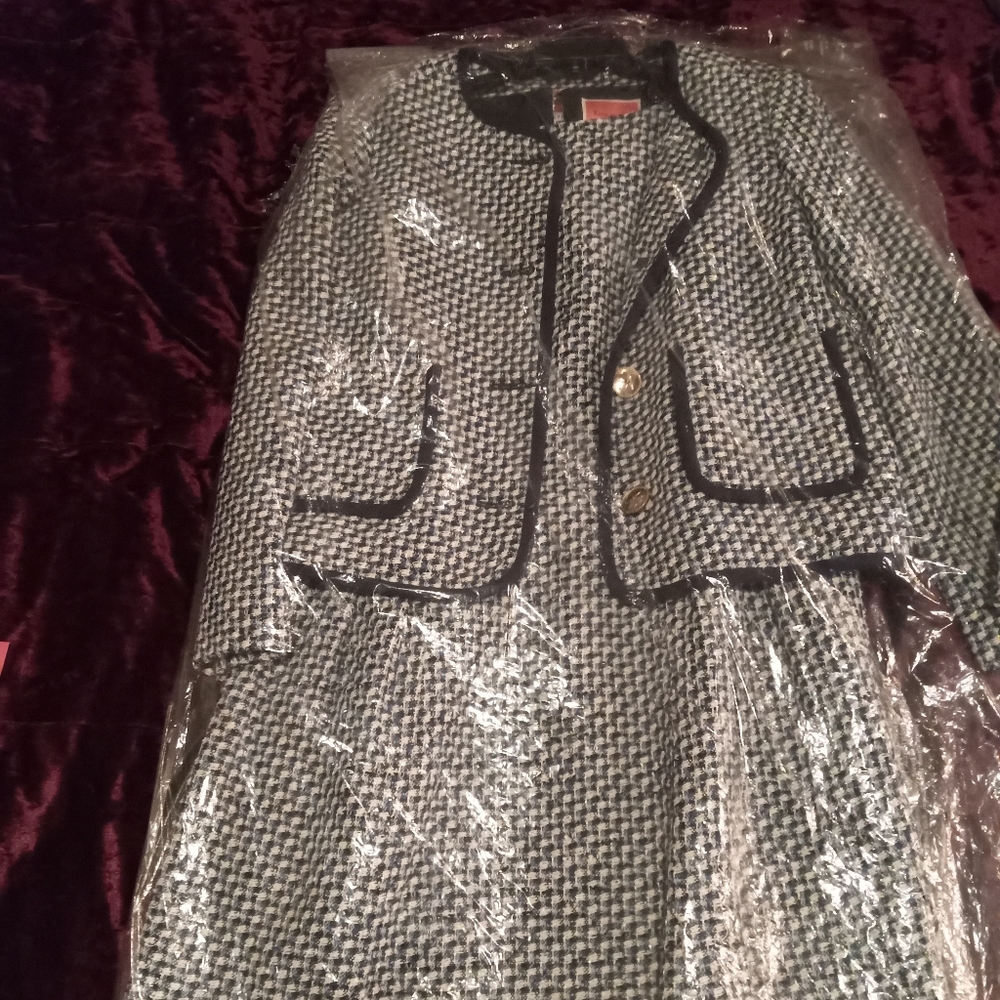 Two piece jacket and dress new Kate spade
